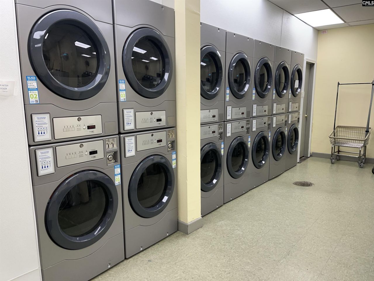 1825 St. Julian Place Photo 53