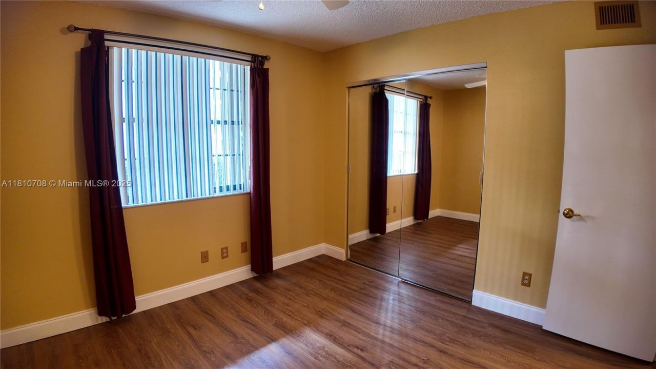 9577 W Mcnab Rd, Unit 110, Tamarac, FL 33321 Photo