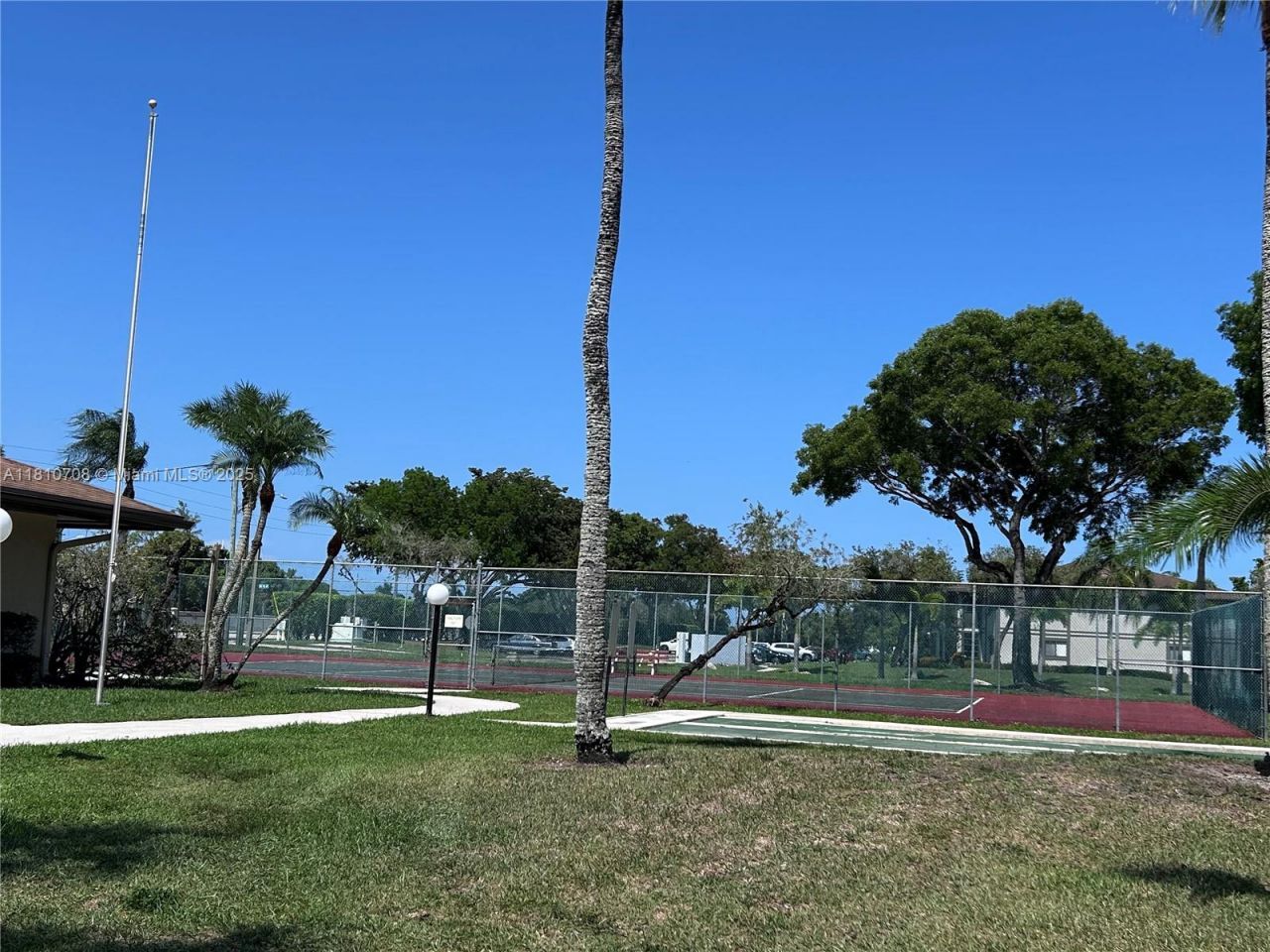 9577 W Mcnab Rd, Unit 110, Tamarac, FL 33321 Photo