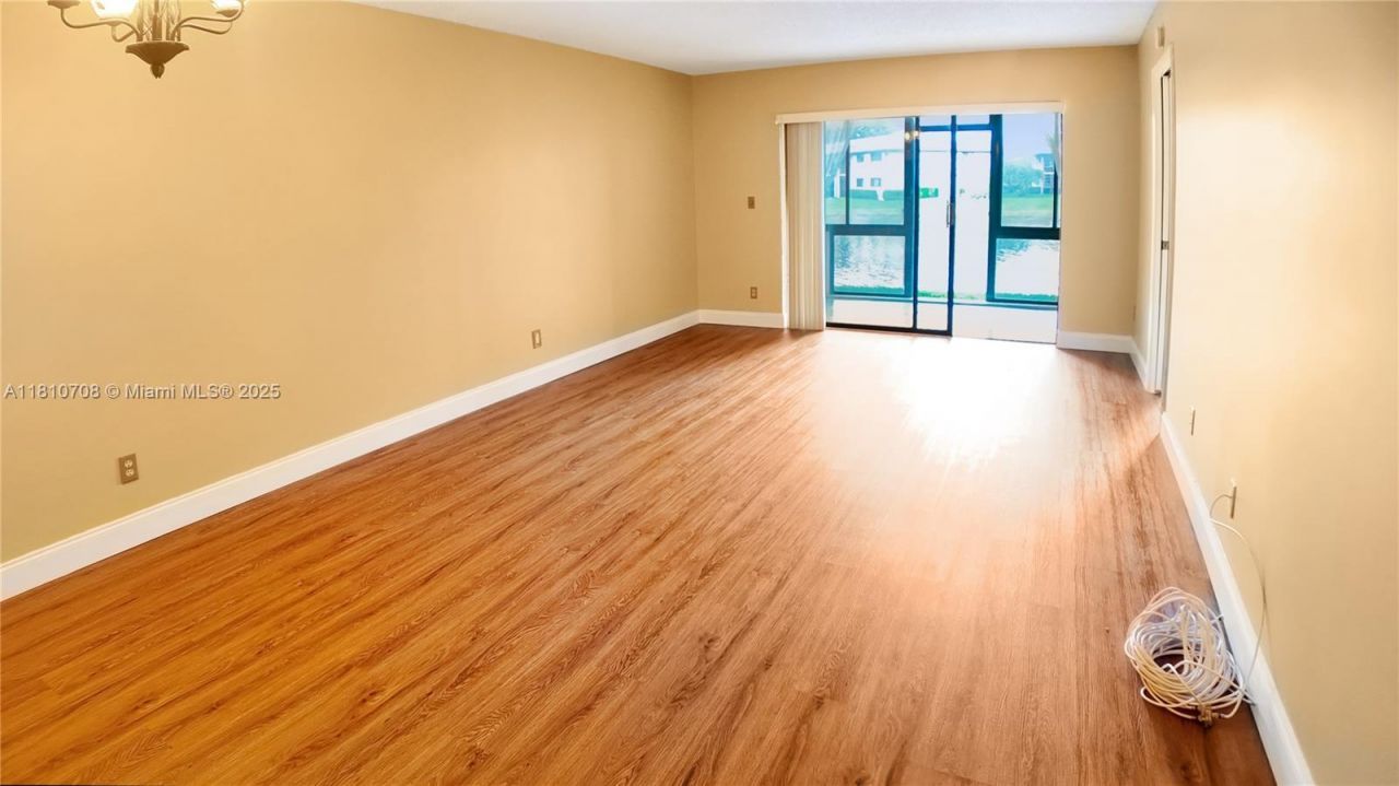 9577 W Mcnab Rd, Unit 110, Tamarac, FL 33321 Photo