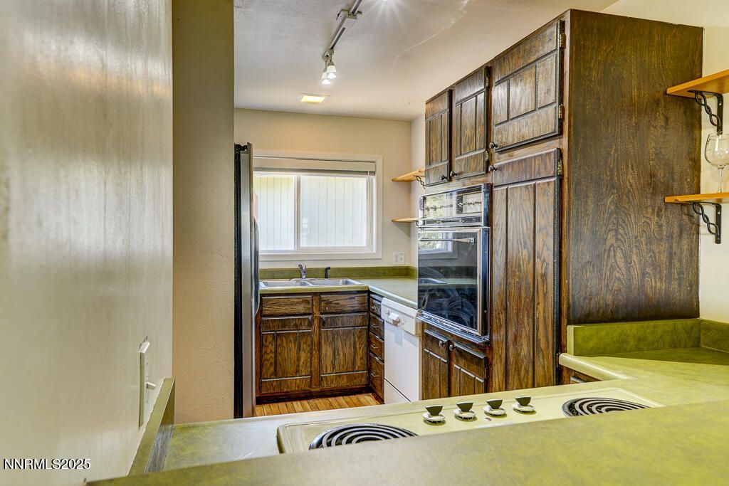 710 Tina Court, Unit # B-2, Stateline, NV 89449 Photo