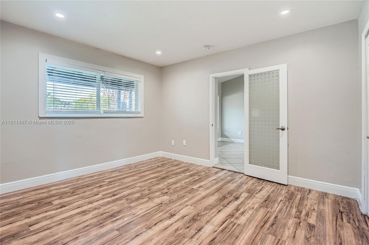 20701 Eagle Nest Rd, Cutler Bay, FL 33189 Photo