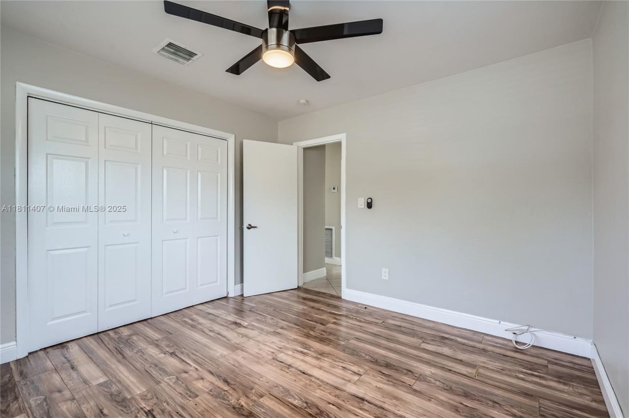 20701 Eagle Nest Rd, Cutler Bay, FL 33189 Photo