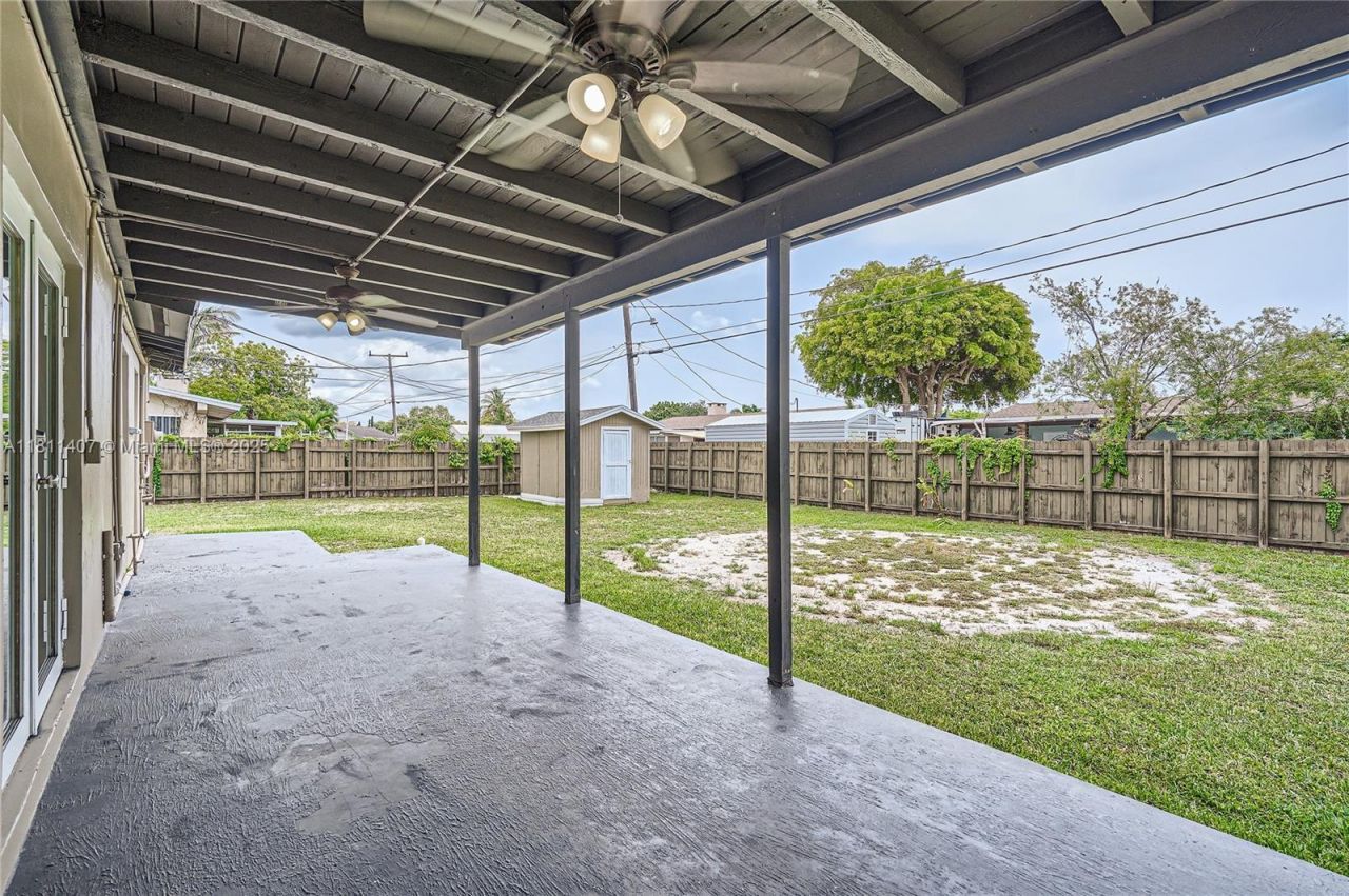 20701 Eagle Nest Rd, Cutler Bay, FL 33189 Photo