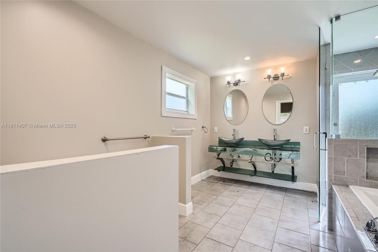 20701 Eagle Nest Rd, Cutler Bay, FL 33189 Photo