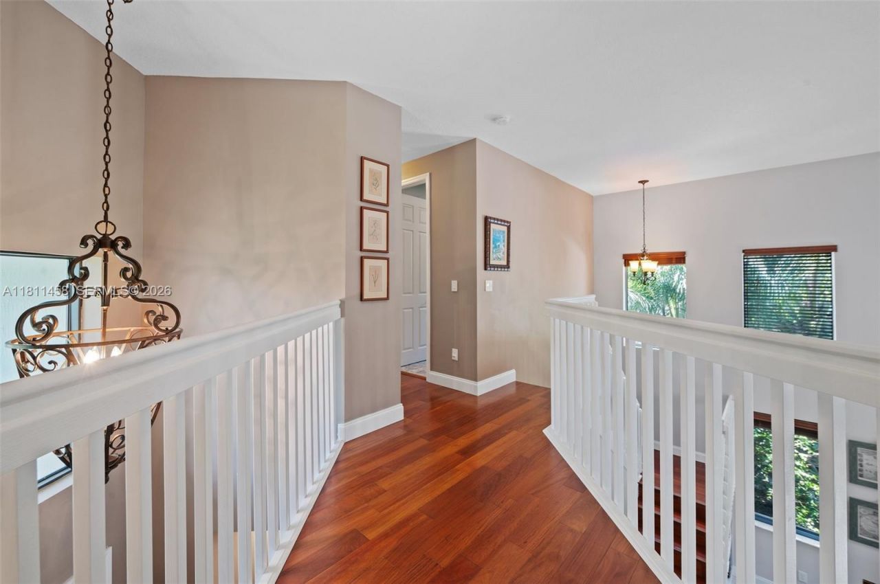 8205 SW 171st Ter, Palmetto Bay, FL 33157 Photo