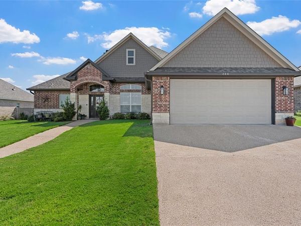 386 Frederick Drive, Robinson, TX 76706