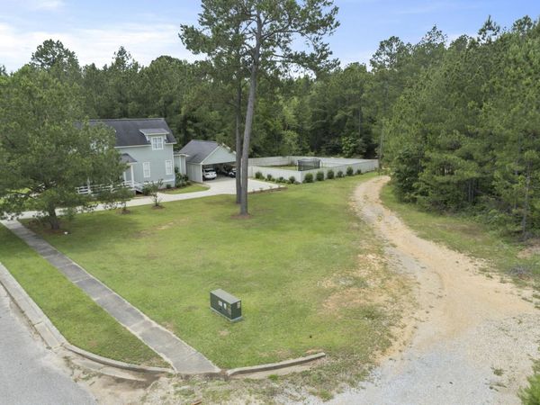 2 S Of Fields, Hattiesburg, MS 39402