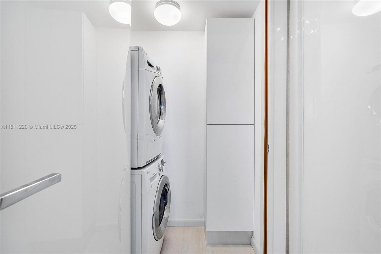 17201 Collins Ave, Unit 1205, Sunny Isles Beach, FL 33160 Photo