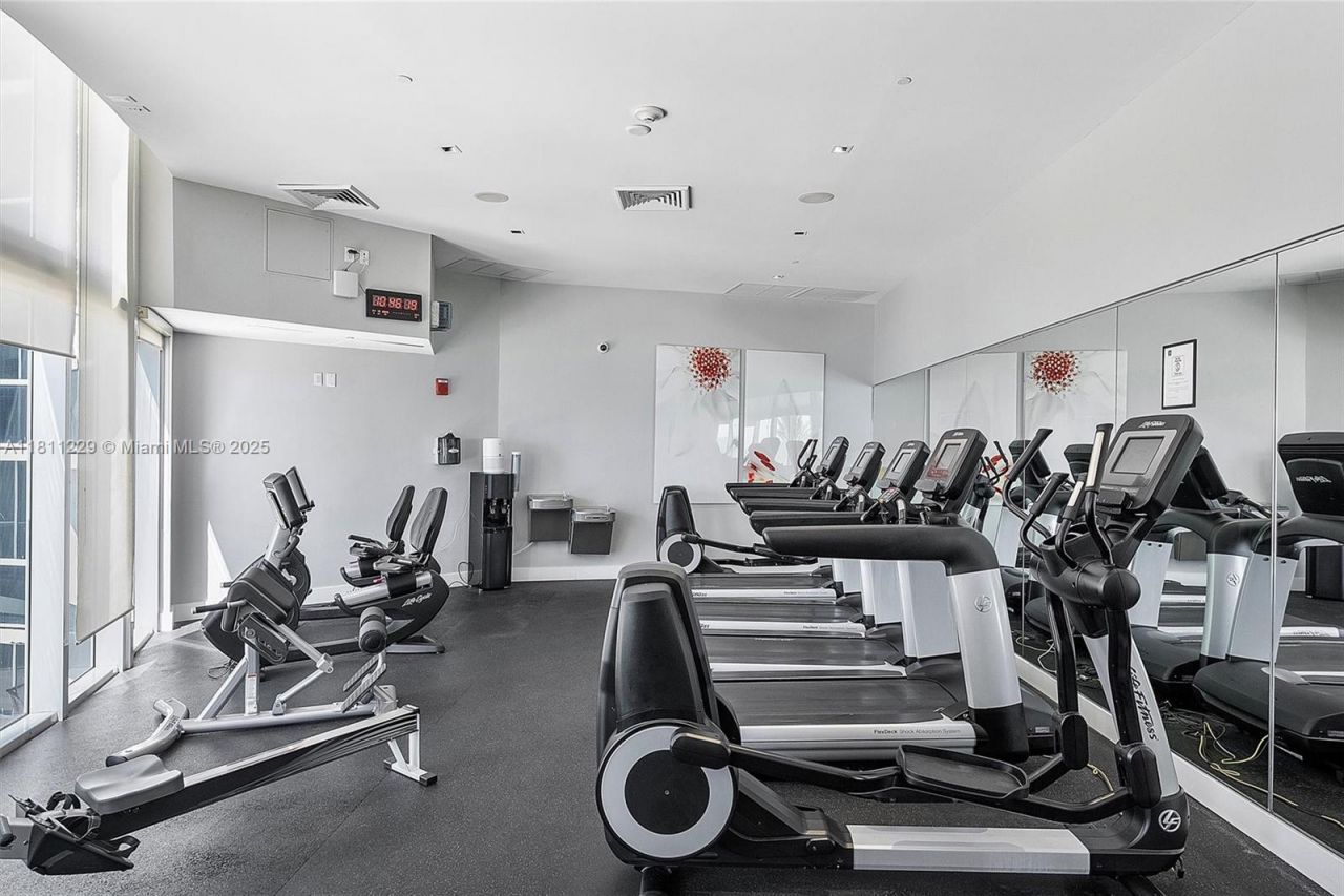 17201 Collins Ave, Unit 1205, Sunny Isles Beach, FL 33160 Photo