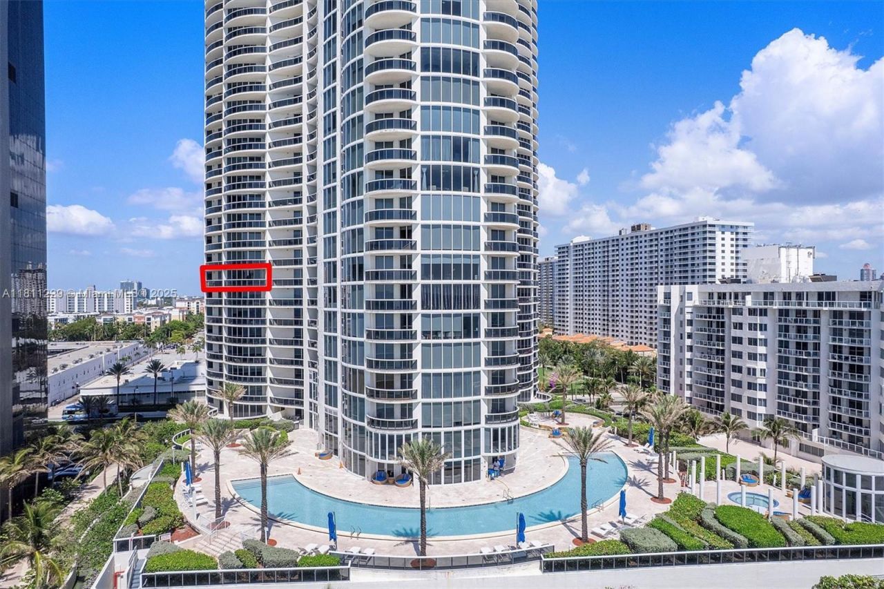 17201 Collins Ave, Unit 1205, Sunny Isles Beach, FL 33160 Photo