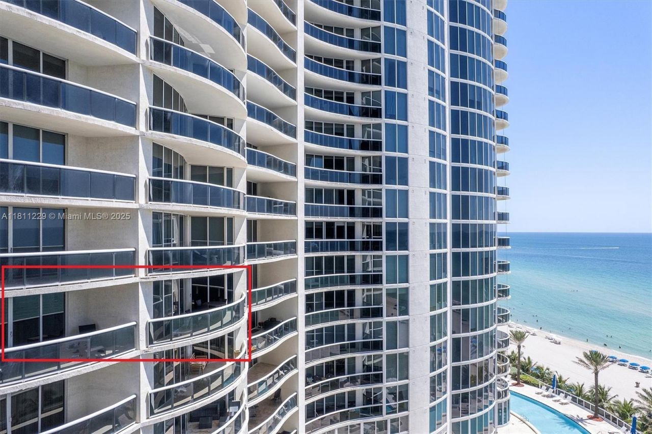 17201 Collins Ave, Unit 1205, Sunny Isles Beach, FL 33160 Photo