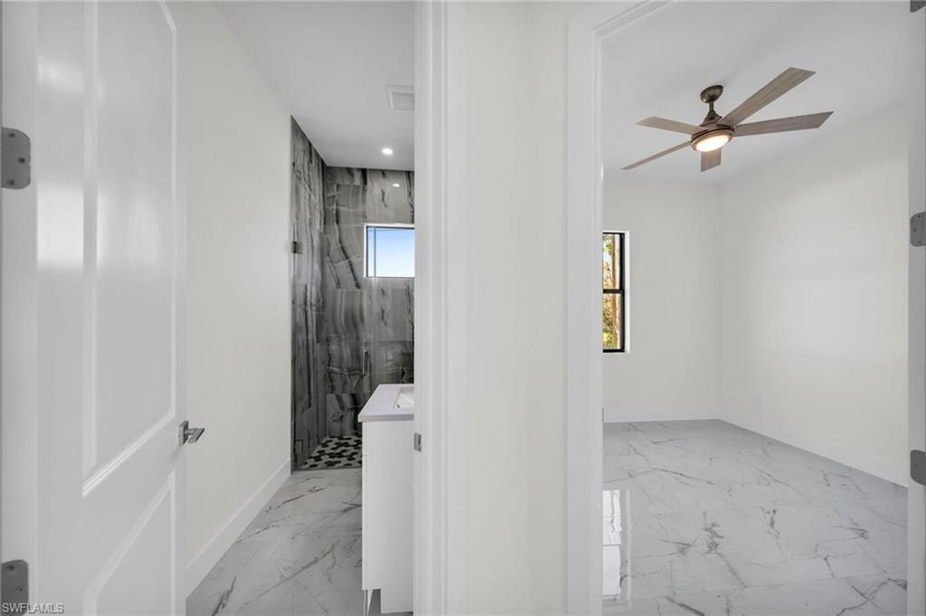 1002 NE 7th Ave, Cape Coral, FL 33909 Photo