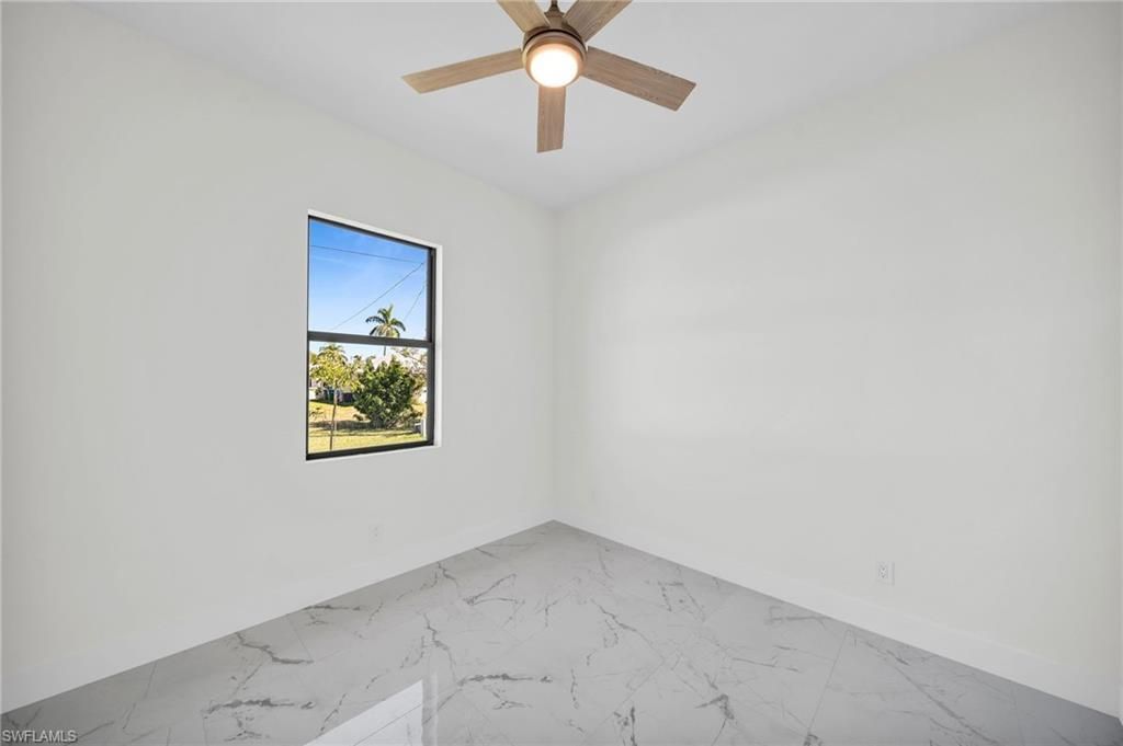 1002 NE 7th Ave, Cape Coral, FL 33909 Photo