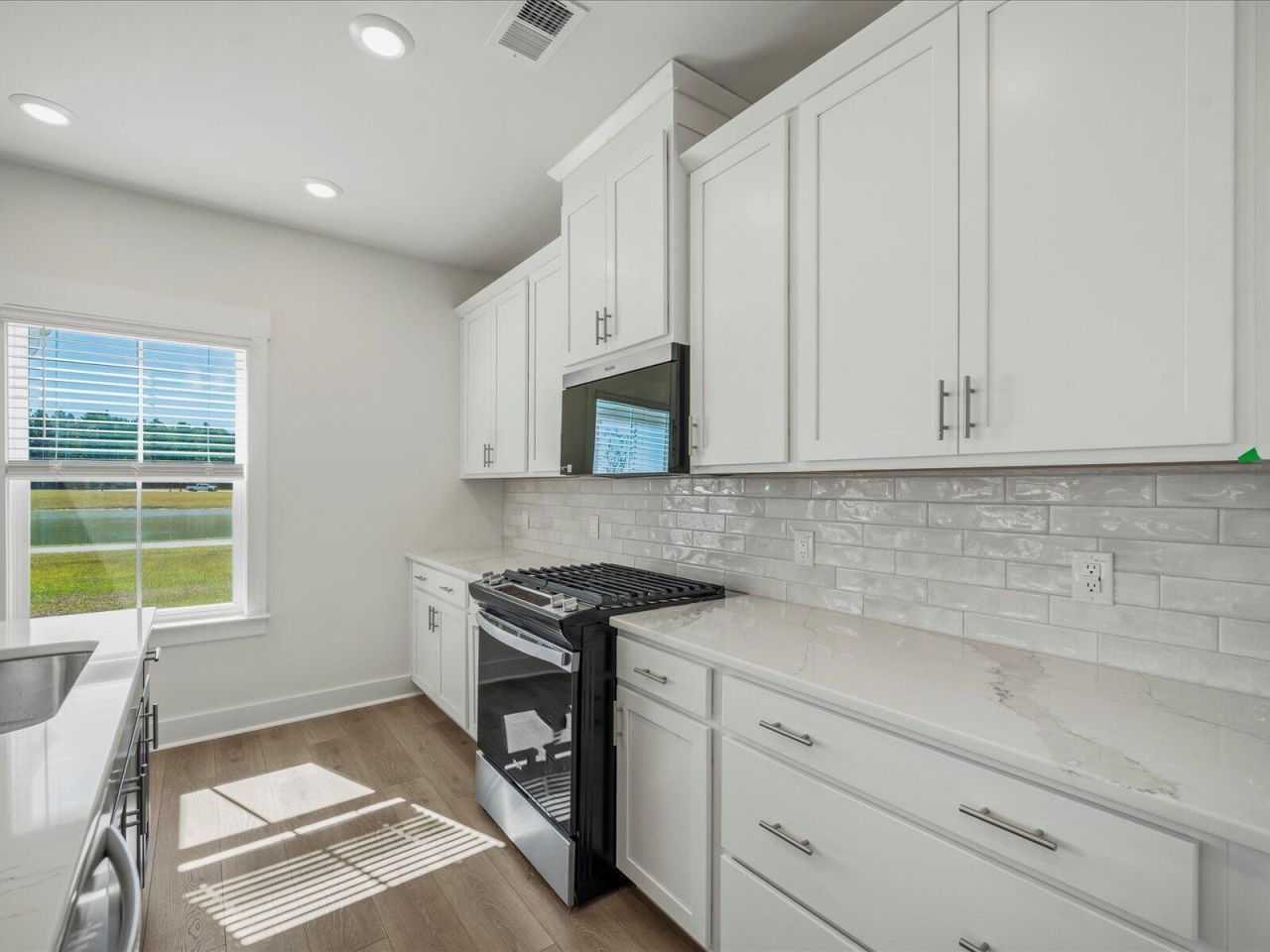 421 Radiant Blue Way Photo 12