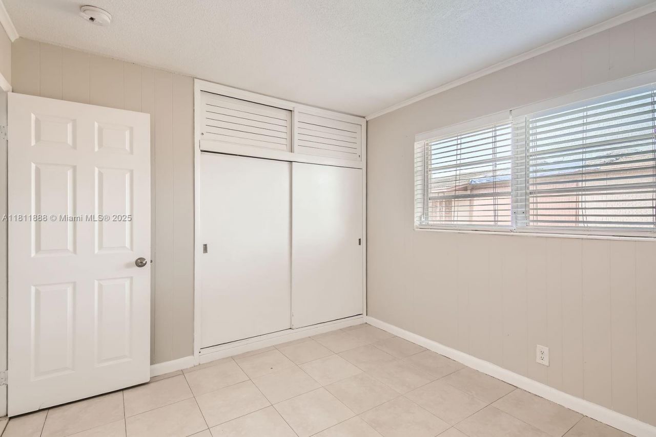 6221 NW 17th St, Sunrise, FL 33313 Photo