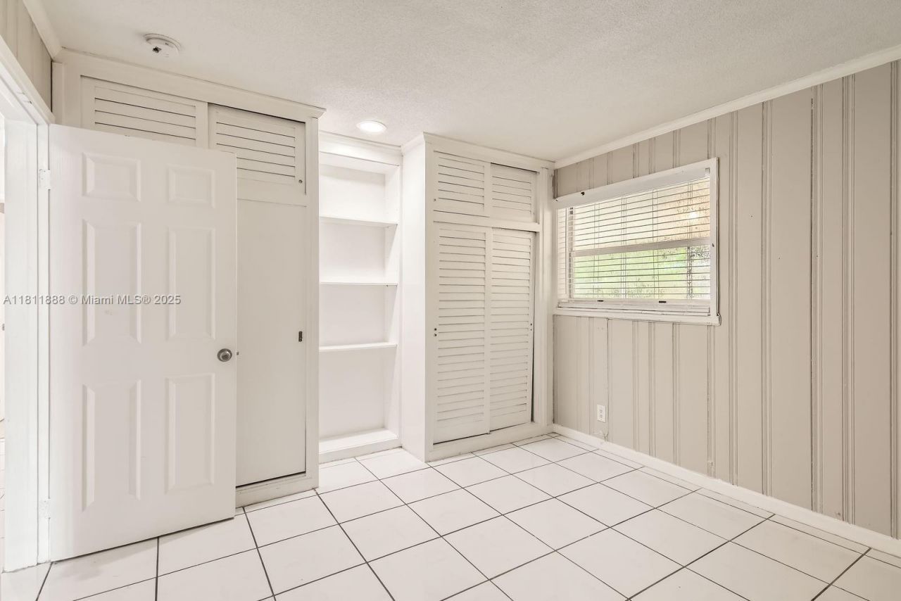 6221 NW 17th St, Sunrise, FL 33313 Photo