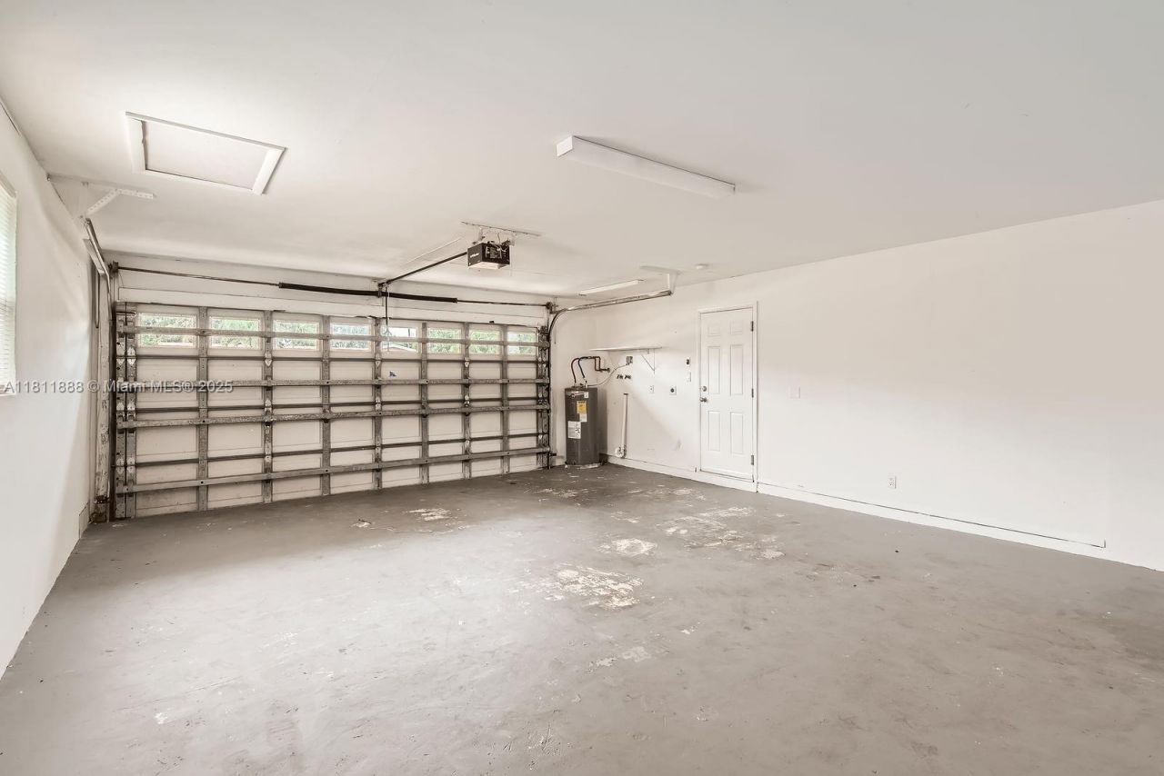 6221 NW 17th St, Sunrise, FL 33313 Photo