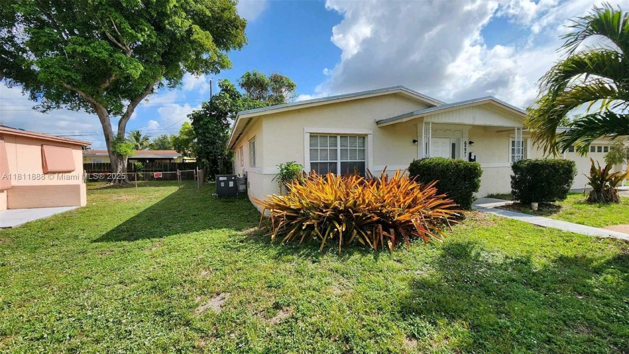 6221 NW 17th St, Sunrise, FL 33313 Photo