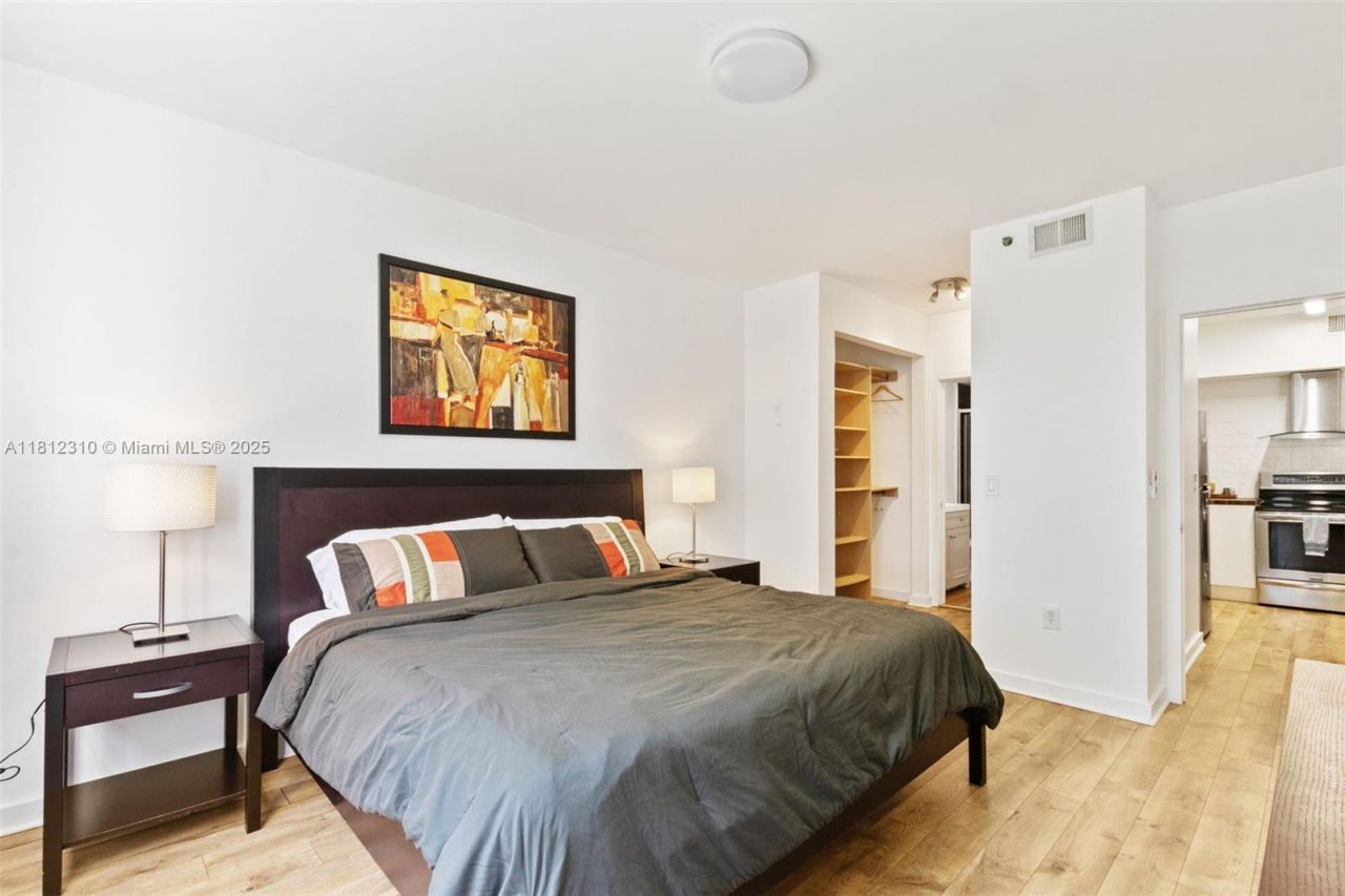 19999 E Country Club Dr, Unit 1106, Aventura, FL 33180 Photo