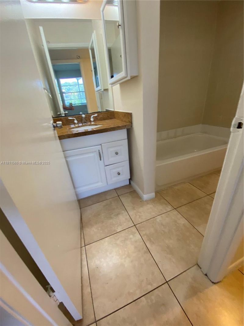 1247 SW 46th Ave, Unit 1303, Pompano Beach, FL 33069 Photo