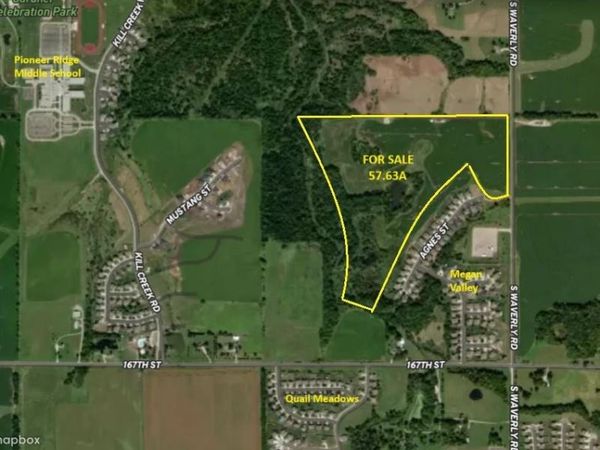 16300 Waverly Road, Gardner, KS 66030