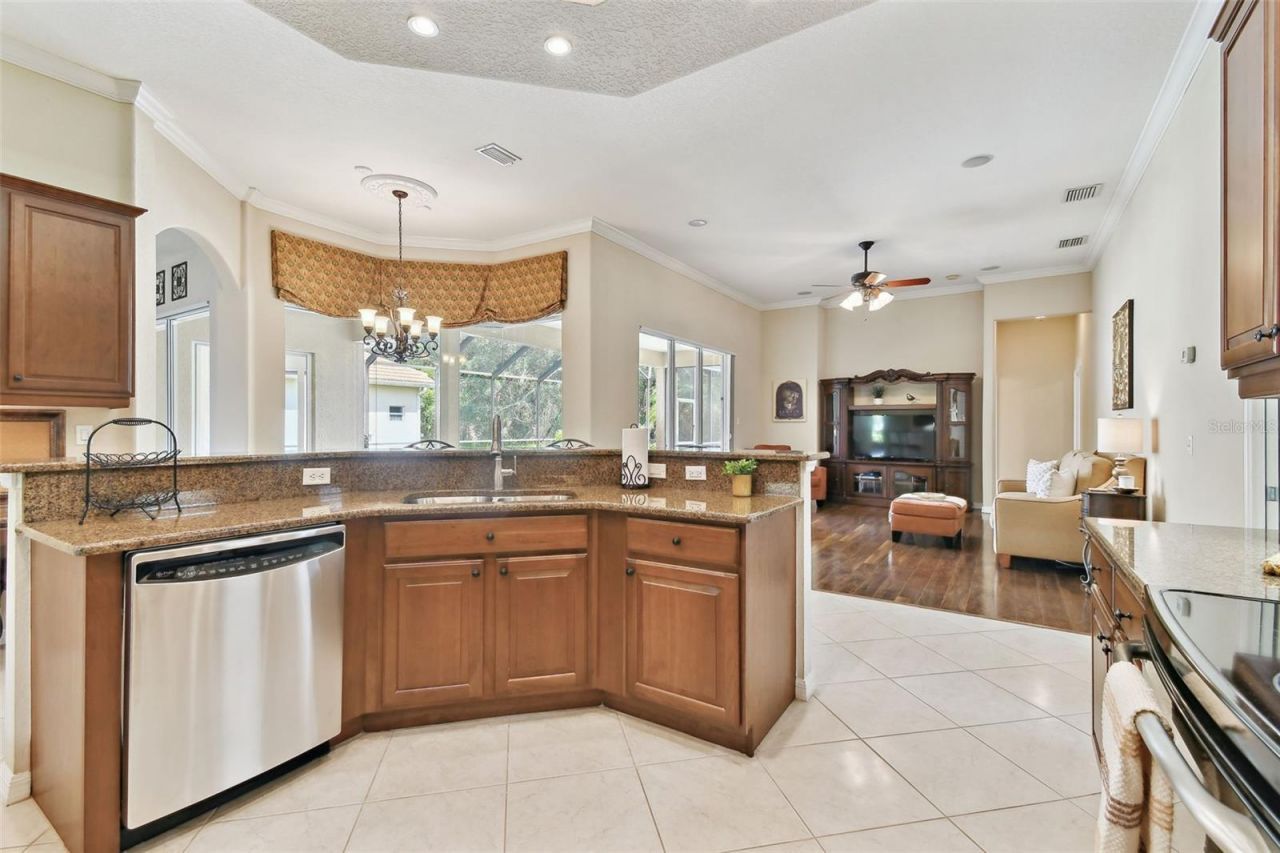 9008 Brookfield Terrace, Bradenton, FL 34212 Photo