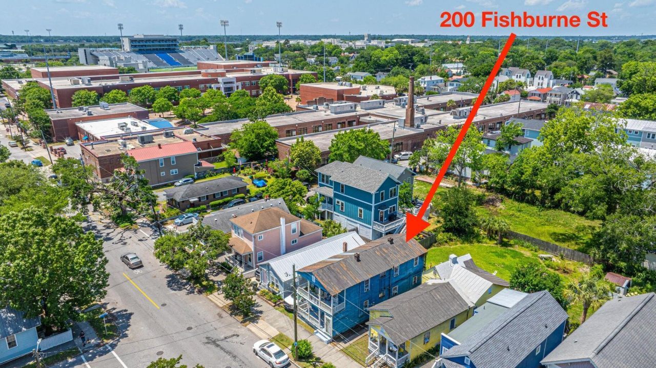 200 Fishburne Street Photo 33