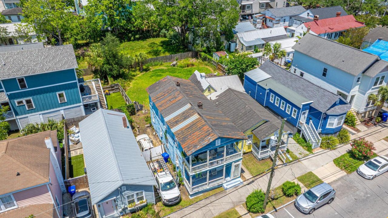 200 Fishburne Street Photo 41