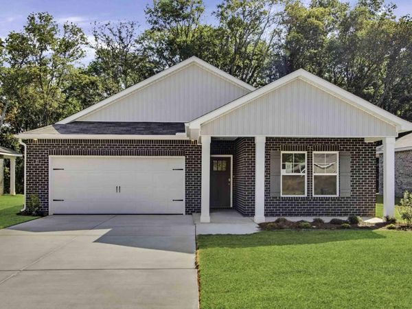 27 Clark Trail, Scottsboro, AL 35769