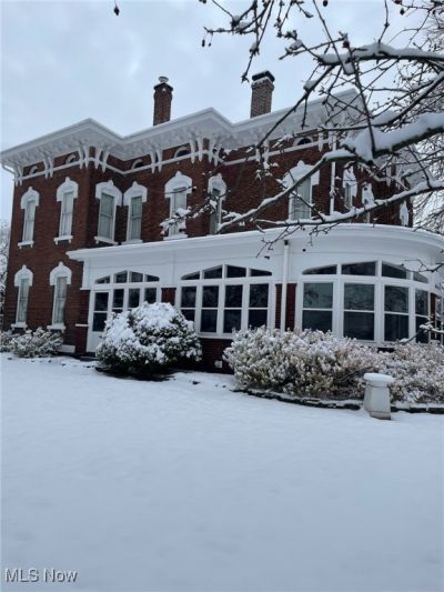 4522 7th Street Sw, Canton, OH 44710 Main Photo