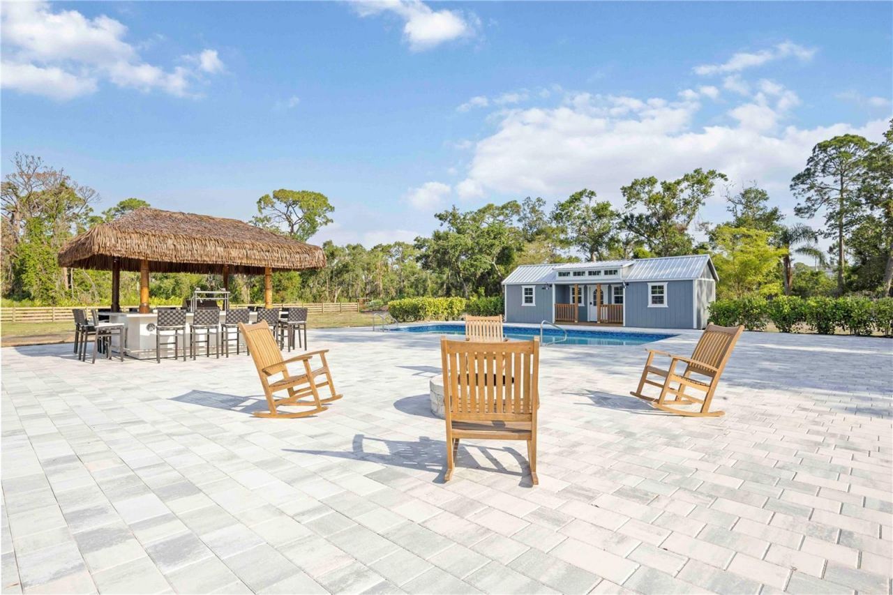 2255 61st Street, Sarasota, FL 34243 Photo