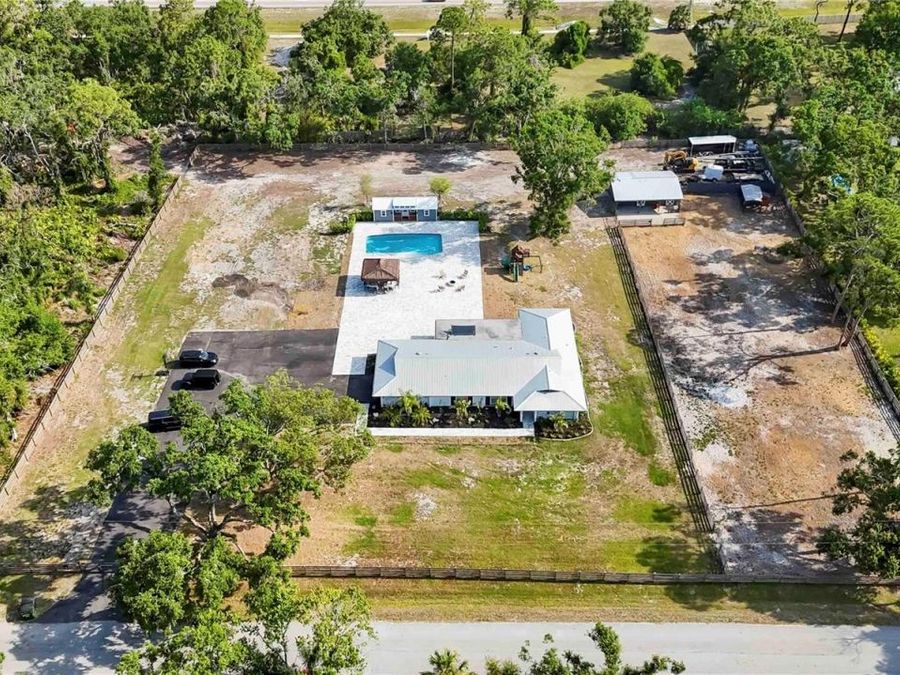 Property Image 41