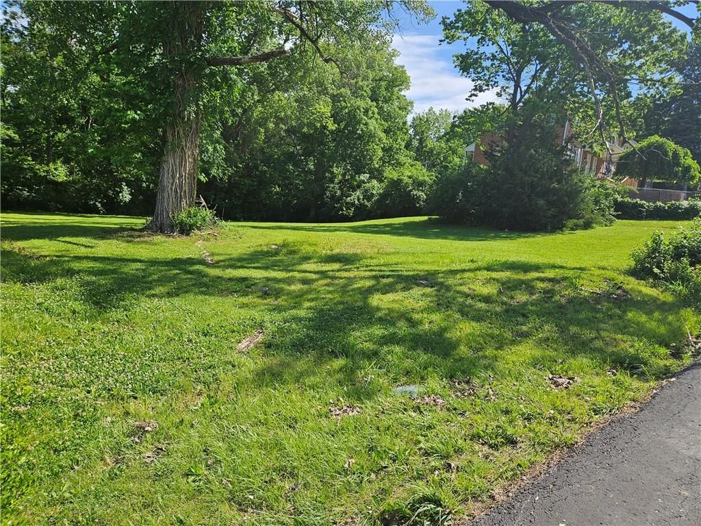 Nw 50th Terrace, Northmoor, MO 64151 Main Photo