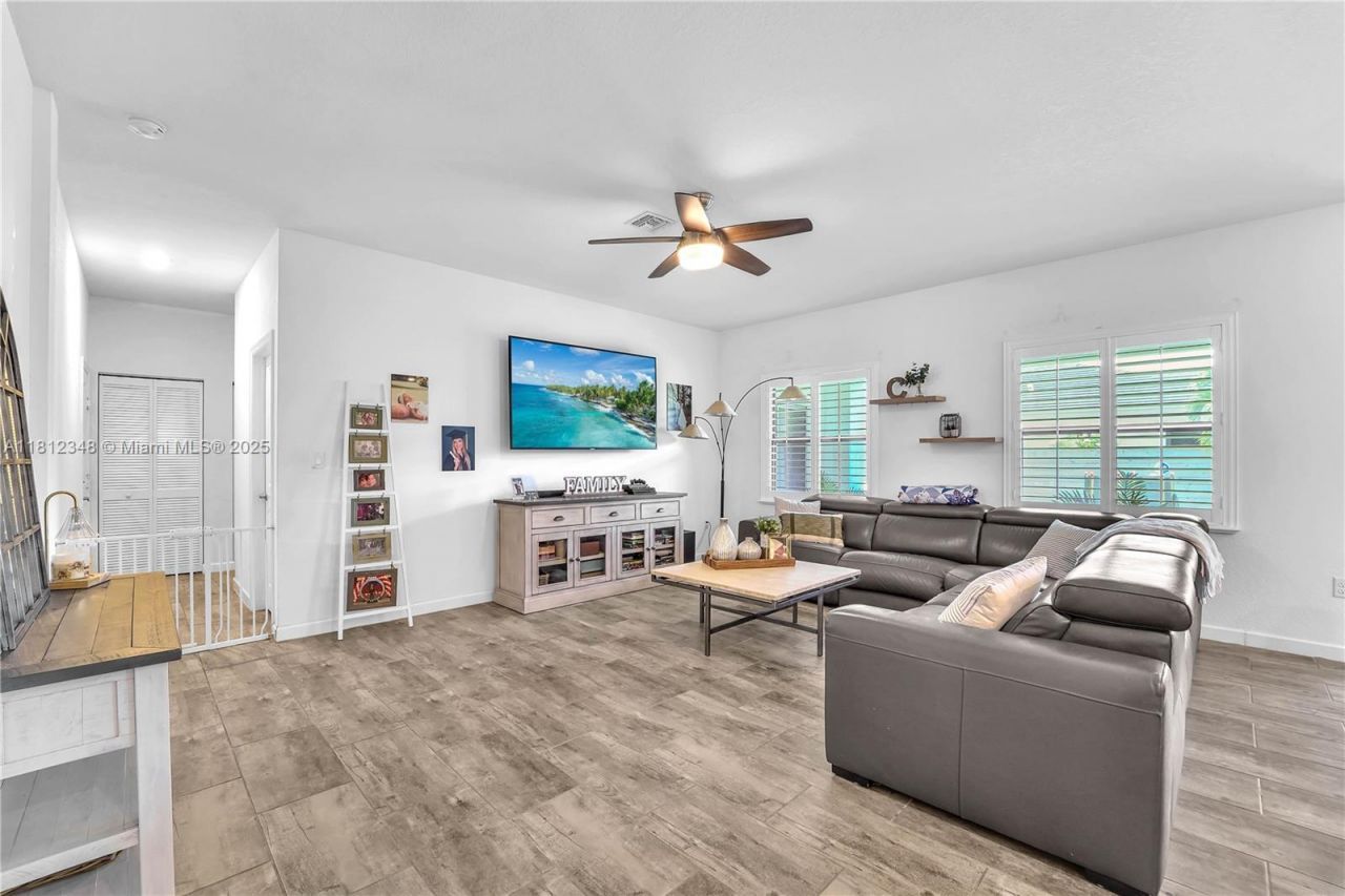 21342 SW 132nd Pl, Miami, FL 33177 Photo