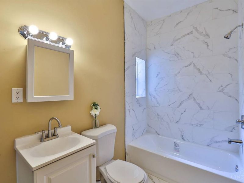 812 Fairbanks Avenue, Cincinnati, OH 45205 Photo 25