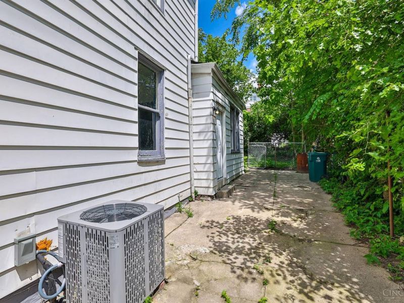 812 Fairbanks Avenue, Cincinnati, OH 45205 Photo 27
