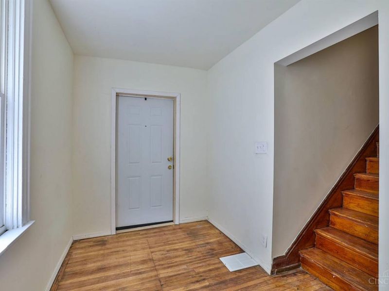 812 Fairbanks Avenue, Cincinnati, OH 45205 Photo 5