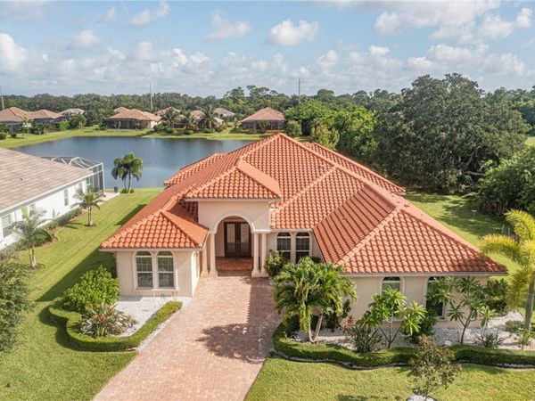 4440 Jacqueline Manor SW, Vero Beach, FL 32968