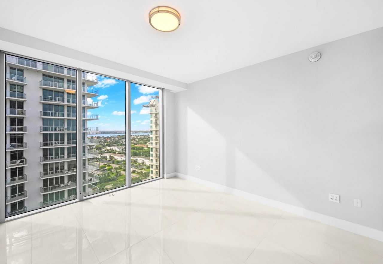 3100 N Ocean Drive, Unit H-1608, Singer Island, FL 33404 Photo