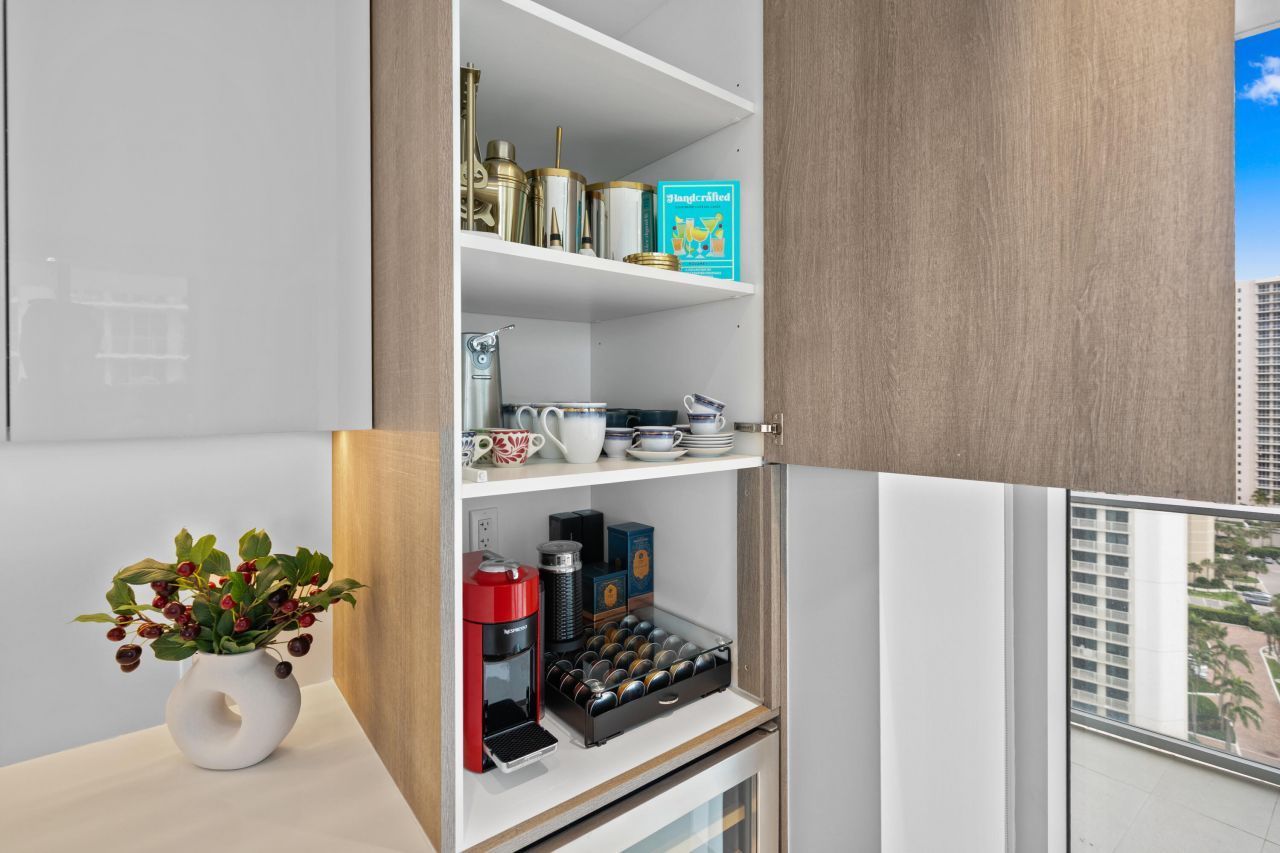 3100 N Ocean Drive, Unit H-1608, Singer Island, FL 33404 Photo