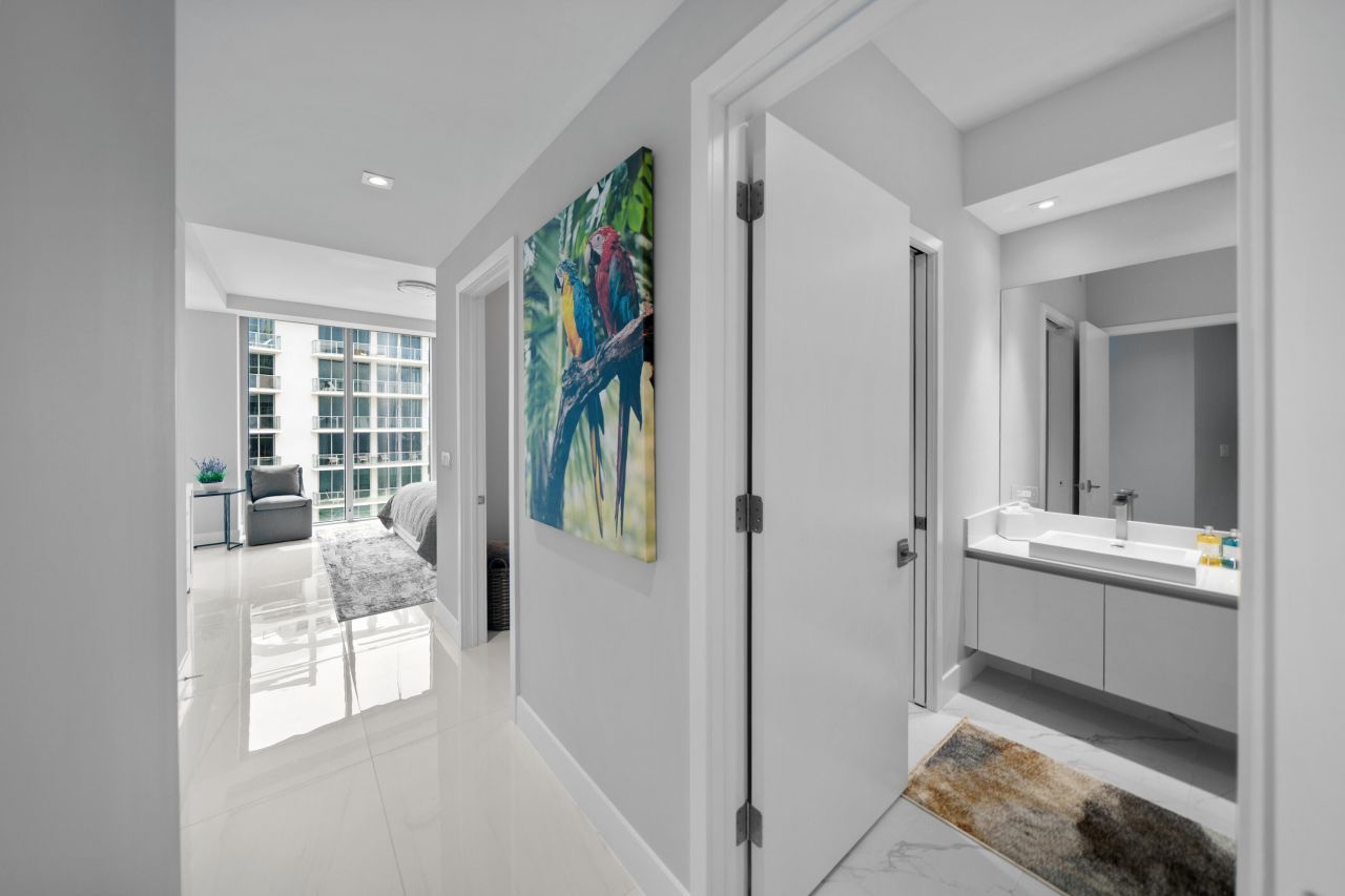 3100 N Ocean Drive, Unit H-1608, Singer Island, FL 33404 Photo