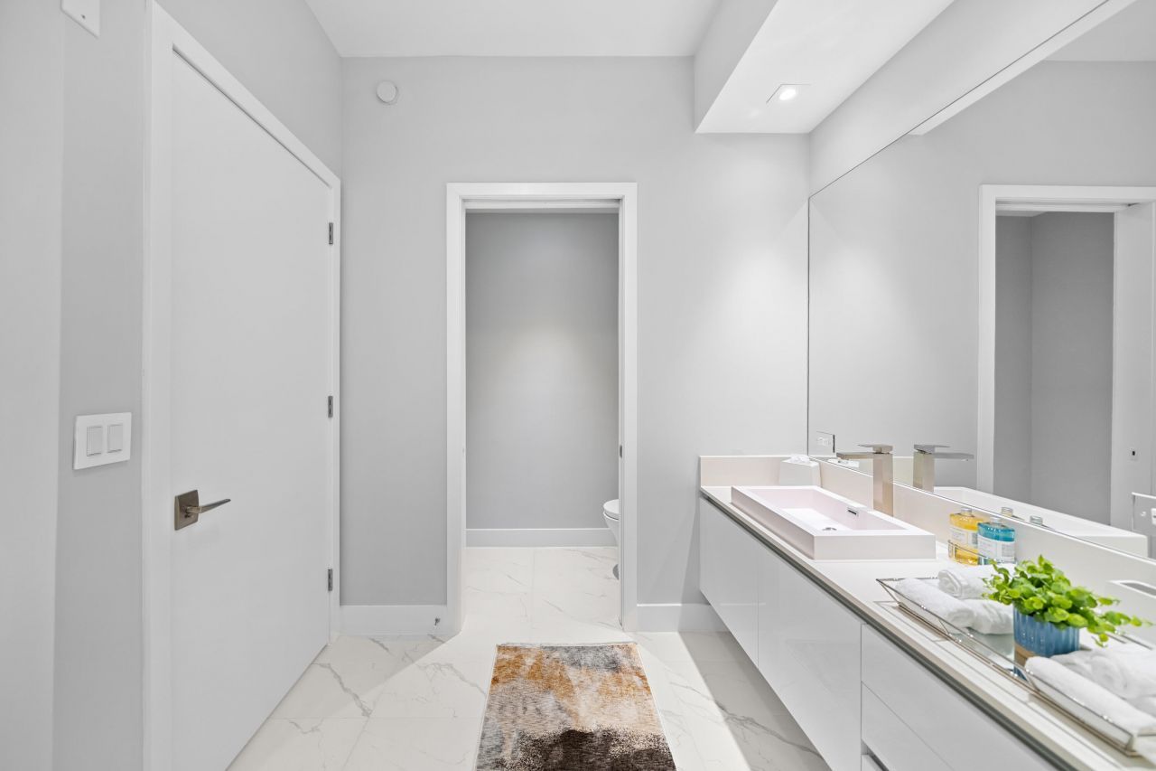 3100 N Ocean Drive, Unit H-1608, Singer Island, FL 33404 Photo