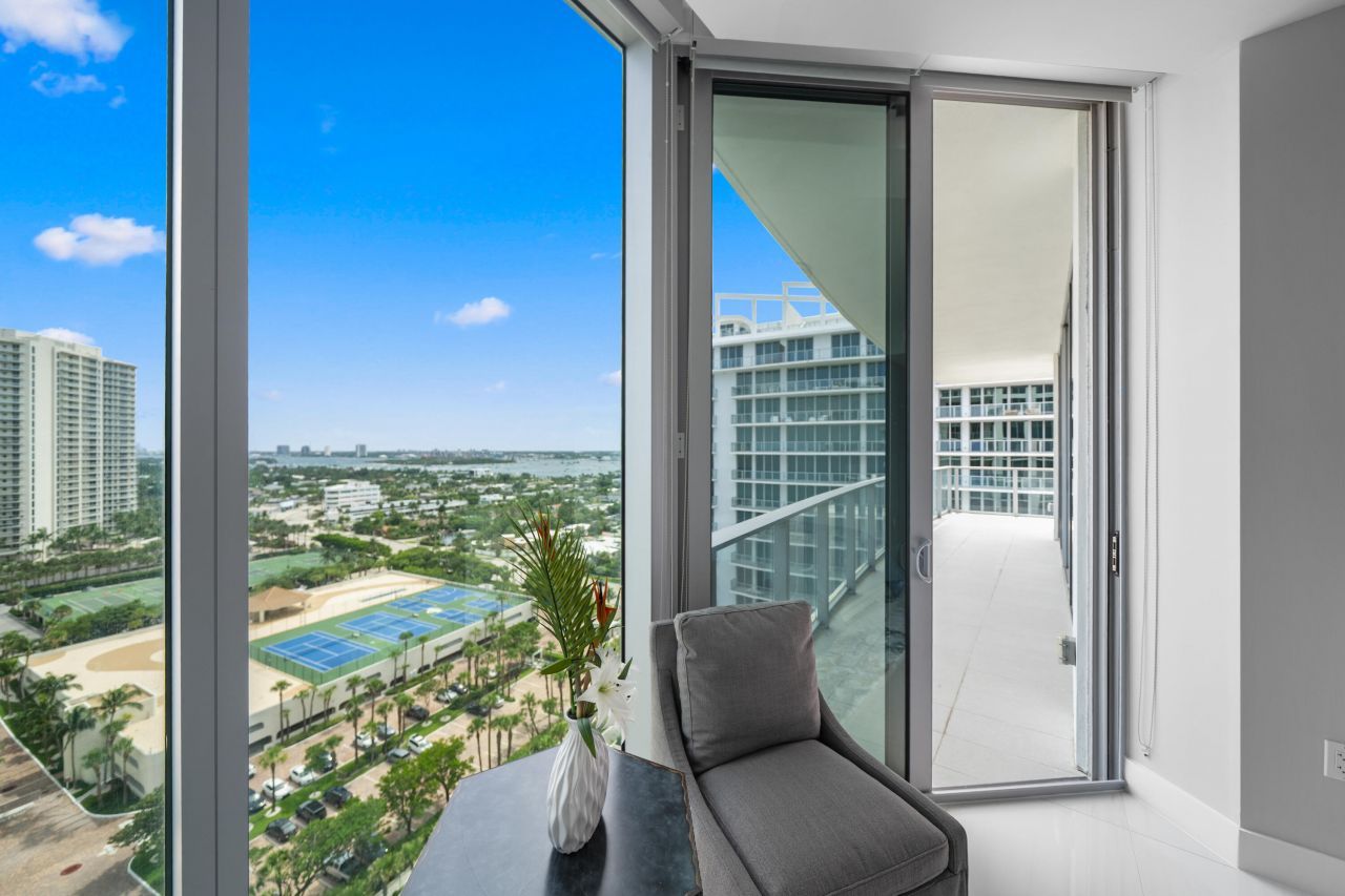 3100 N Ocean Drive, Unit H-1608, Singer Island, FL 33404 Photo