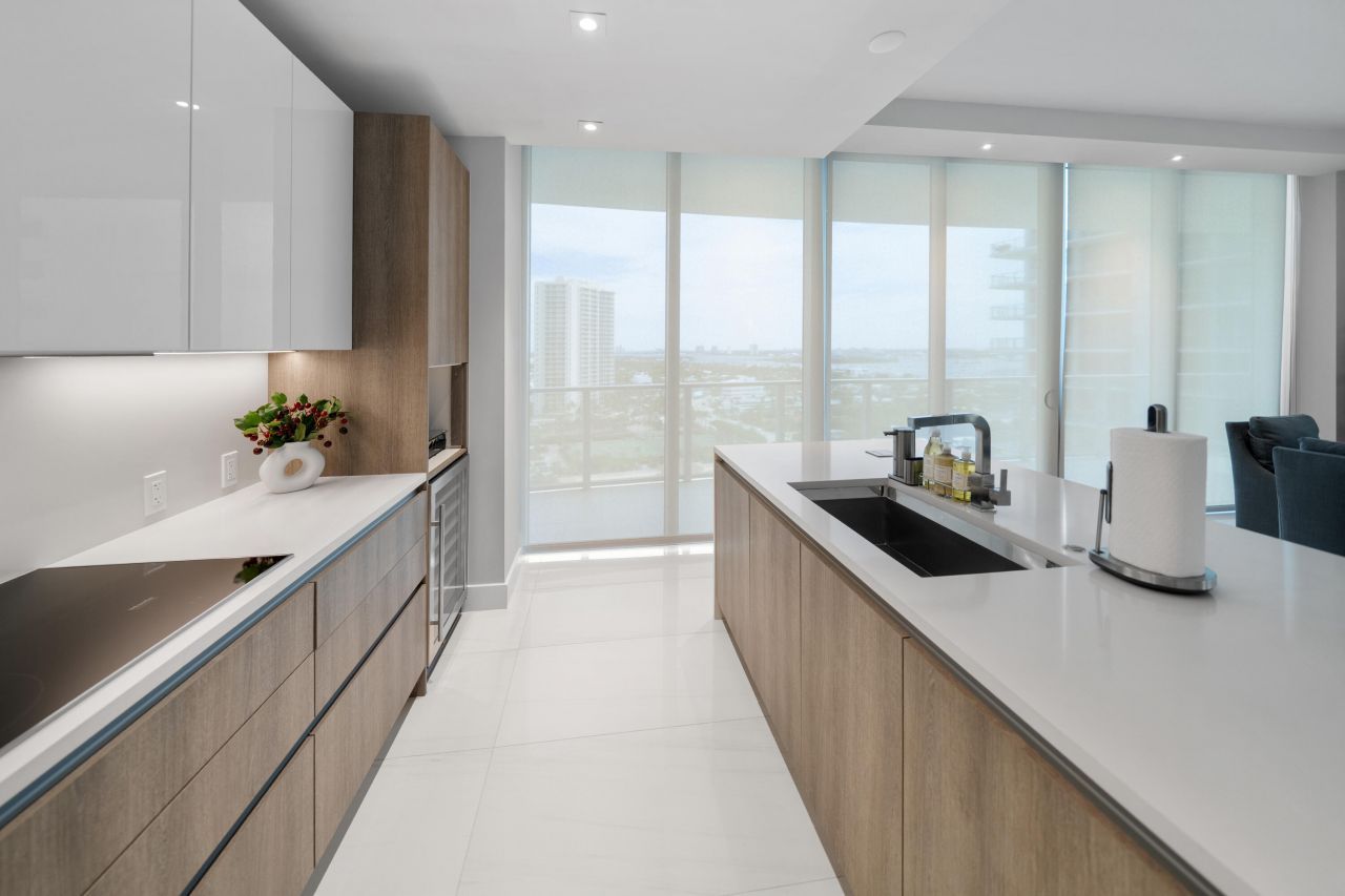 3100 N Ocean Drive, Unit H-1608, Singer Island, FL 33404 Photo