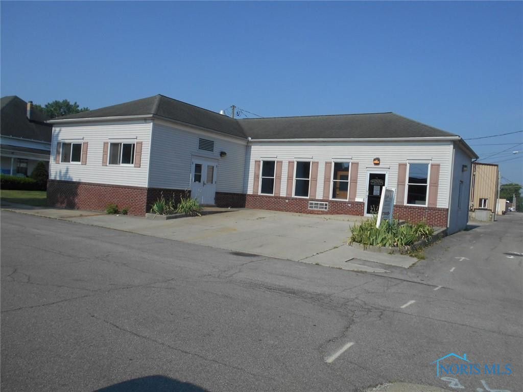 140 S Hickory Street, Ottawa, OH 45875 Main Photo