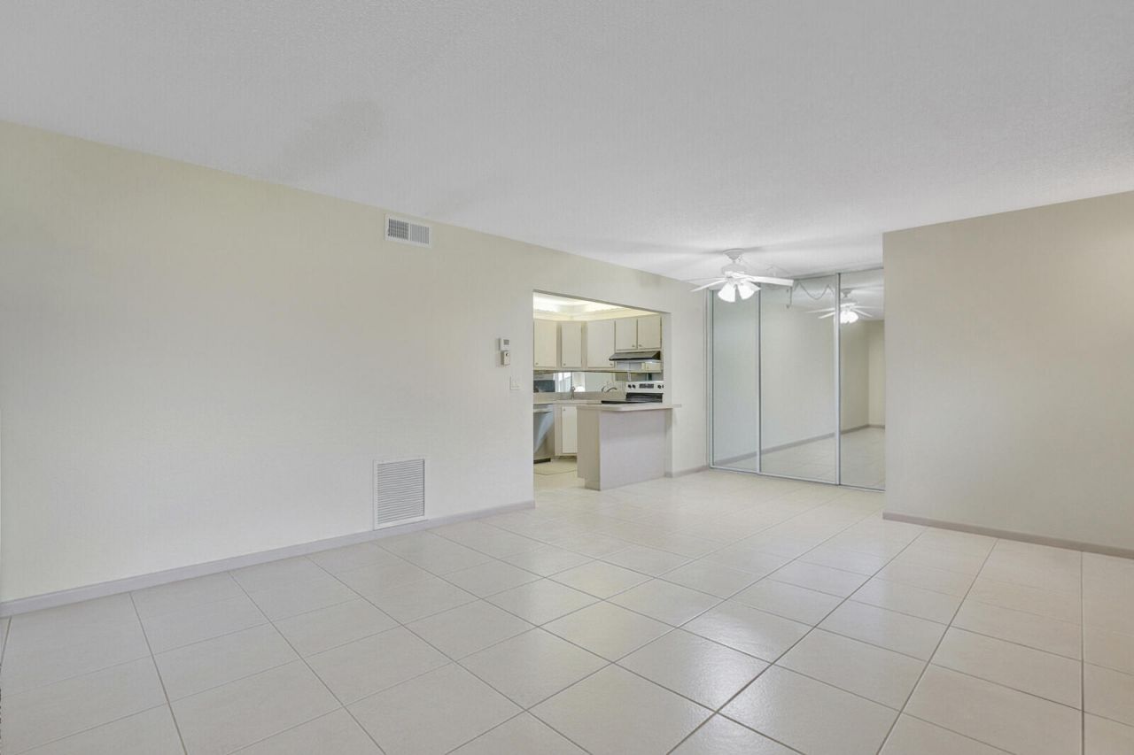 331 Knotty Pine Circle, Unit C-1, Greenacres, FL 33463 Photo