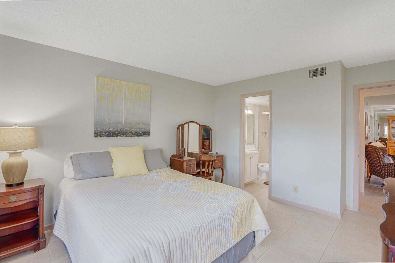 331 Knotty Pine Circle, Unit C-1, Greenacres, FL 33463 Photo