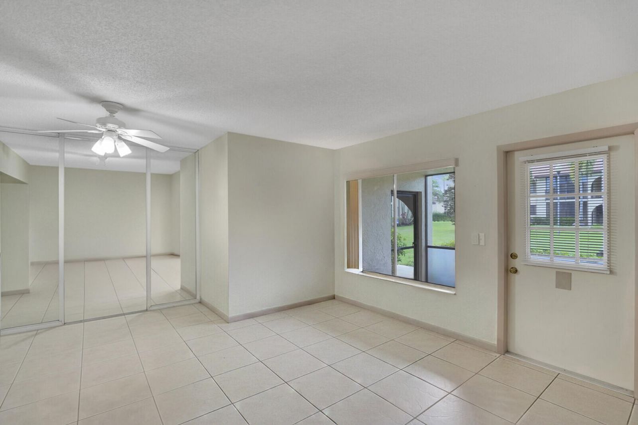 331 Knotty Pine Circle, Unit C-1, Greenacres, FL 33463 Photo