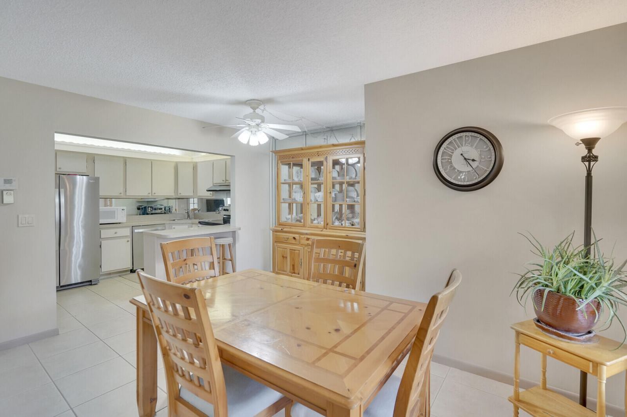 331 Knotty Pine Circle, Unit C-1, Greenacres, FL 33463 Photo